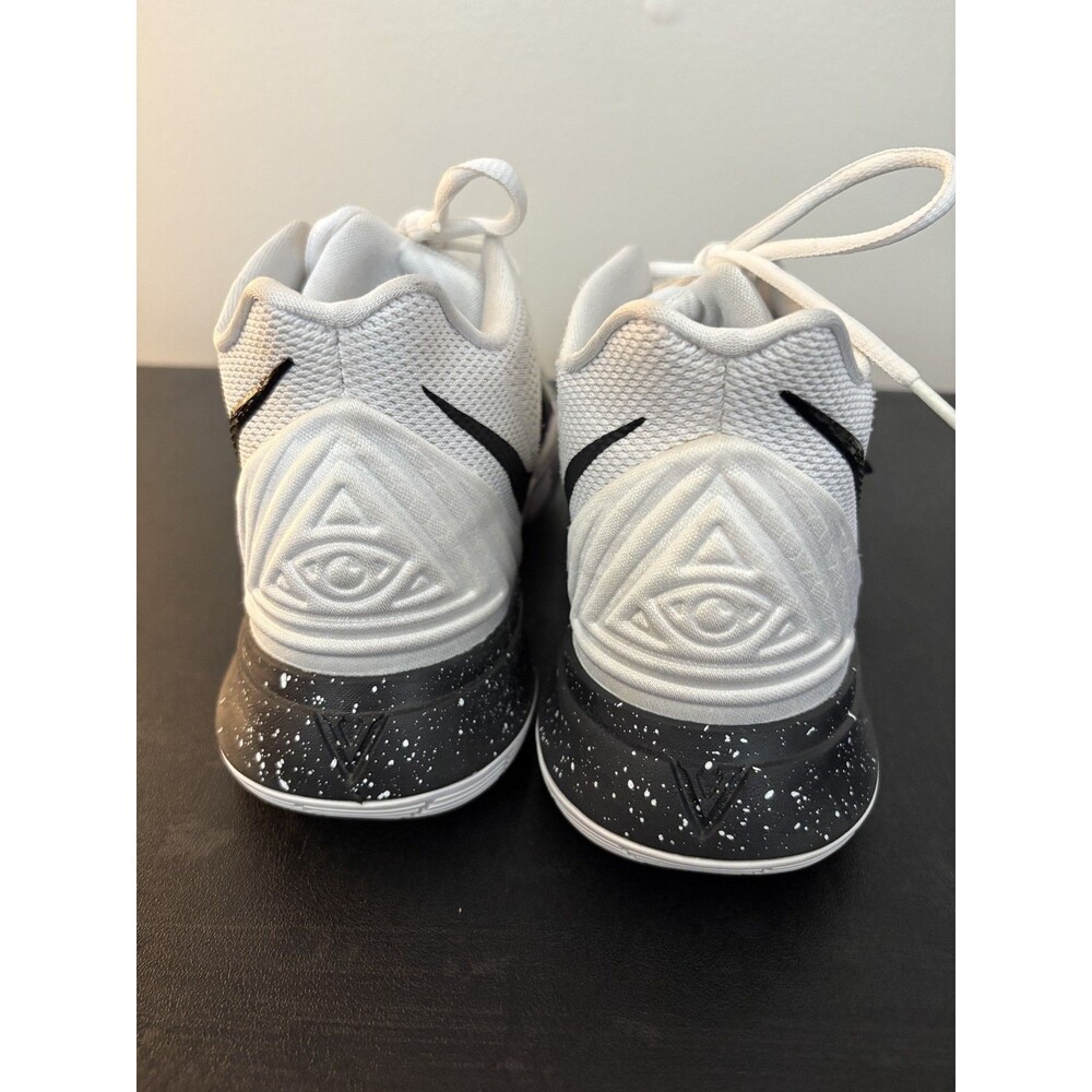 Nike Kyrie Irving 5 White Black Basketball Shoes Mens Size 8 - Picture 7 of 11